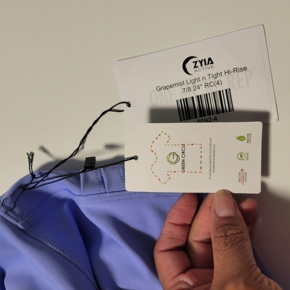 NWT ZYIA Grapemist leggings size 4. - Picture 11 of 15